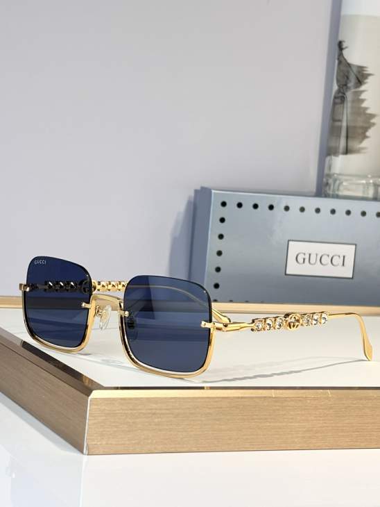 Picture of Gucci Sunglasses _SKUfw80238844fw